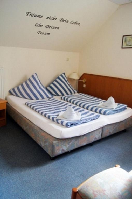 Double Room,1580190911:JPEG